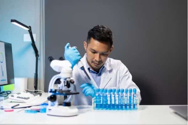 How Choosing the Right Pathology Lab in Pitampura Can Make a Difference in Your Health